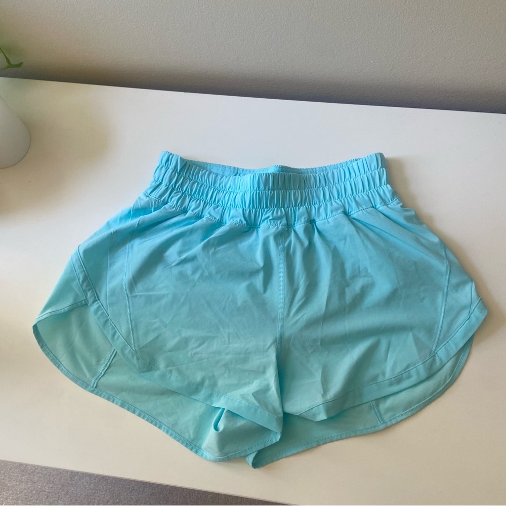 Lululemon High Rise Hotty Hot Shorts